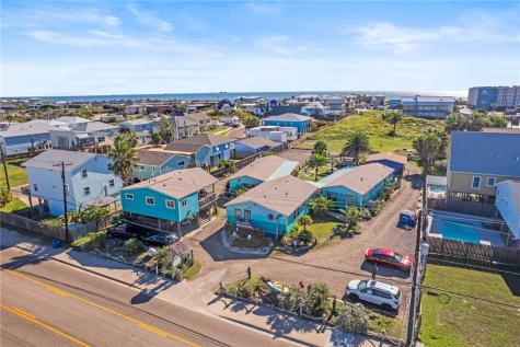1607 S 11th Street Port Aransas TX 78373