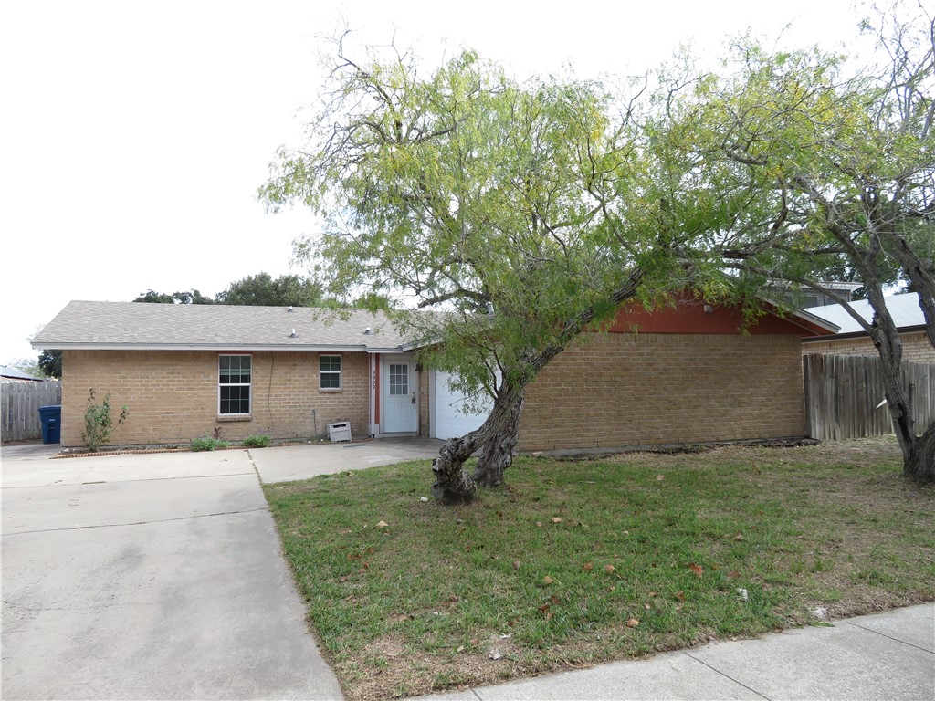 3309 Meadow Ridge Drive Corpus Christi TX 78418