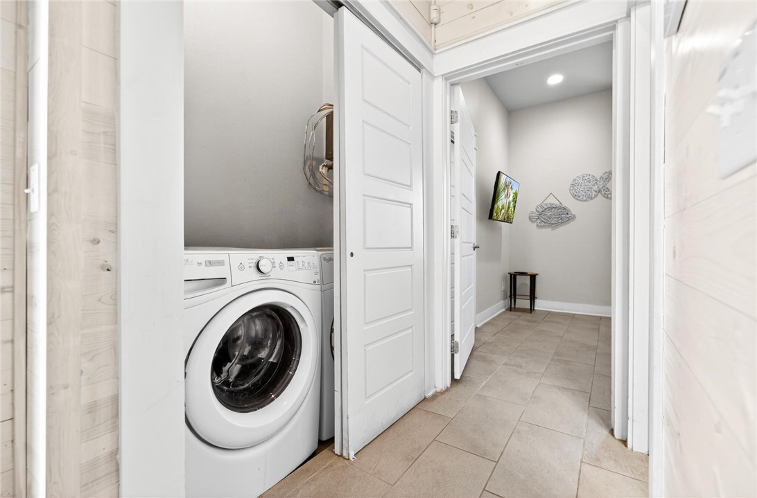 2821 S 11th Street 102 Port Aransas TX 78373