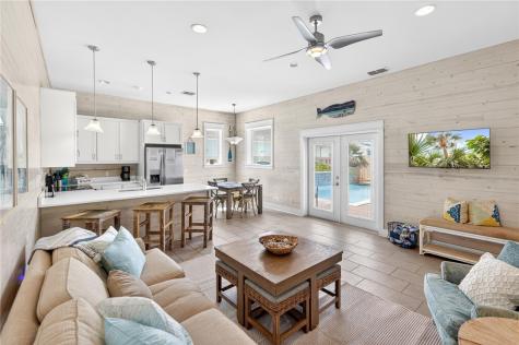 2821 S 11th Street 102 Port Aransas TX 78373