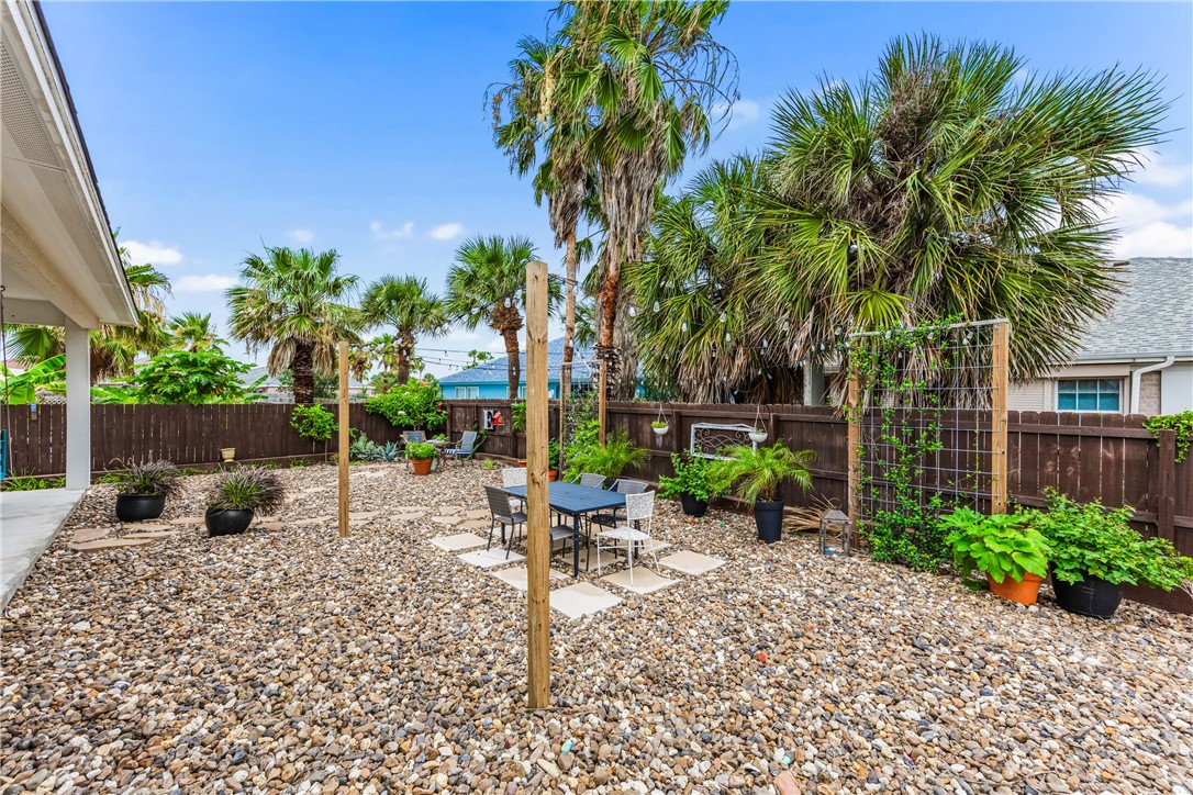15982 Punta Espada Loop Corpus Christi TX 78418
