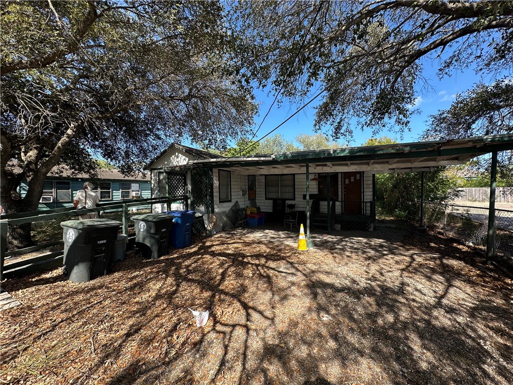 2824 Morris Street Corpus Christi TX 78405