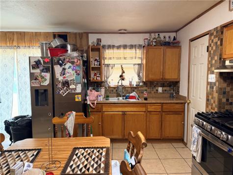 409 E St Mary Street Skidmore TX 78389
