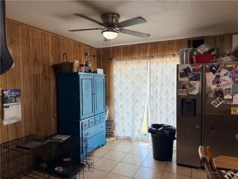 409 E St Mary Street Skidmore TX 78389