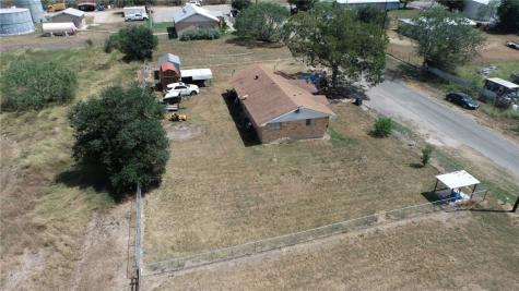 409 E St Mary Street Skidmore TX 78389