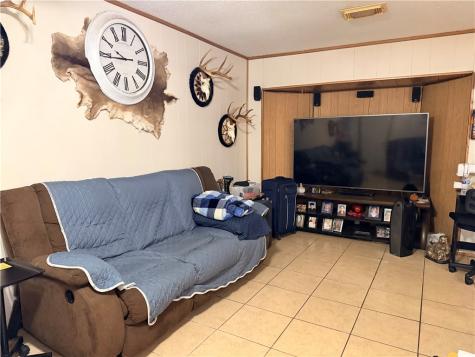409 E St Mary Street Skidmore TX 78389