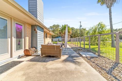 1602 S Avenue A Aransas Pass TX 78336