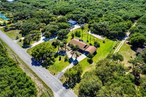 1602 S Avenue A Aransas Pass TX 78336