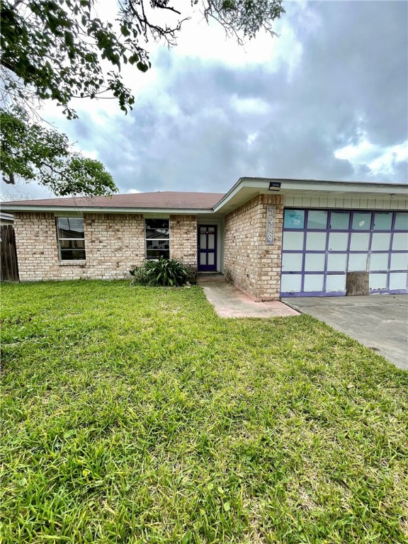 2418 Vialoux Drive Corpus Christi TX 78418