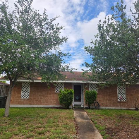 1650 Pinewood Drive Corpus Christi TX 78412
