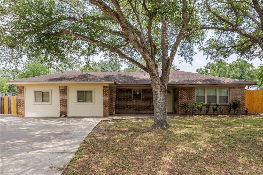 4506 White Oak Drive Corpus Christi TX 78410