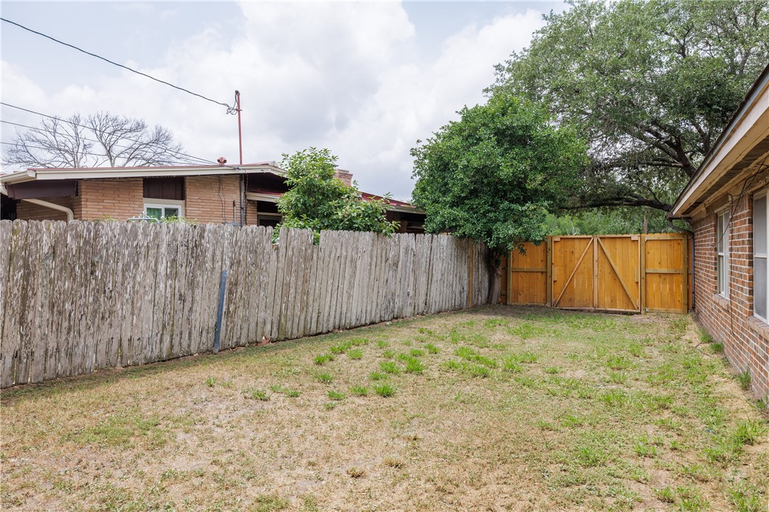 4506 White Oak Drive Corpus Christi TX 78410