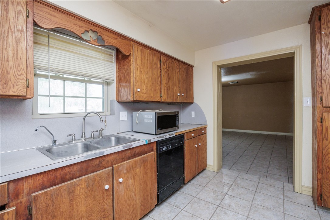 4506 White Oak Drive Corpus Christi TX 78410