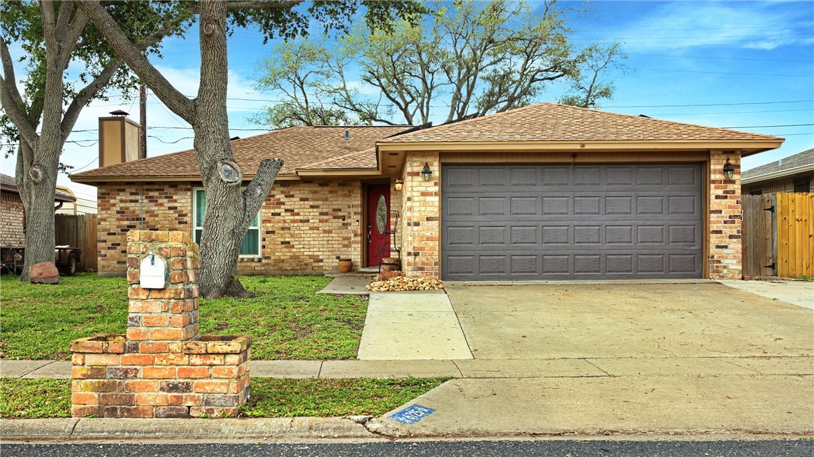 6725 Meadowbreeze Parkway Corpus Christi TX 78414