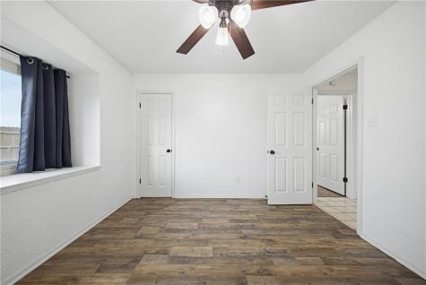 6725 Meadowbreeze Parkway Corpus Christi TX 78414