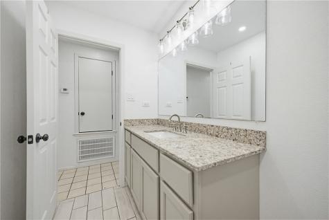 6725 Meadowbreeze Parkway Corpus Christi TX 78414