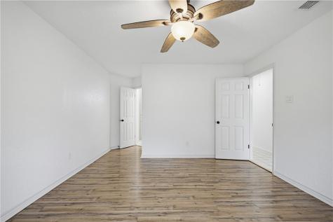 6725 Meadowbreeze Parkway Corpus Christi TX 78414