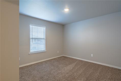 105 Donegal Street Sinton TX 78387