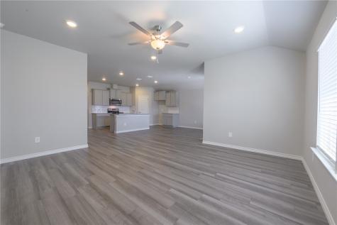 105 Donegal Street Sinton TX 78387