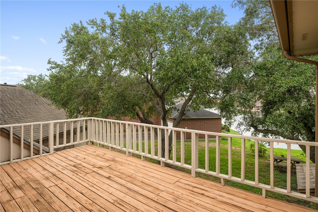 4510 Canyon Lake Circle Corpus Christi TX 78413