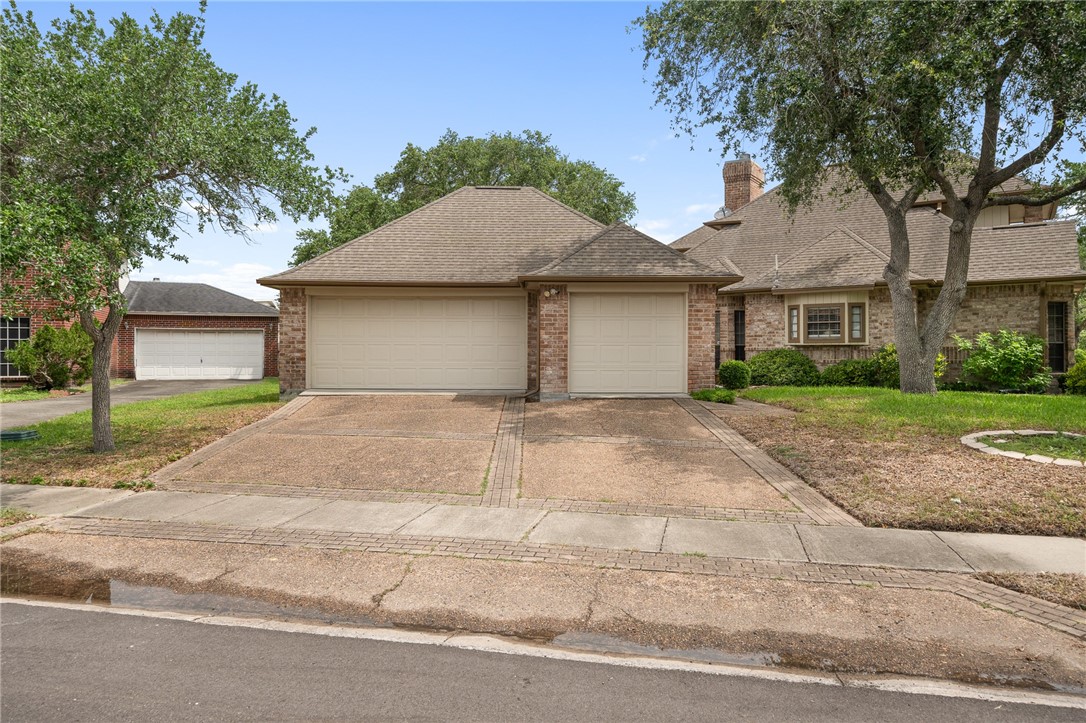 4510 Canyon Lake Circle Corpus Christi TX 78413
