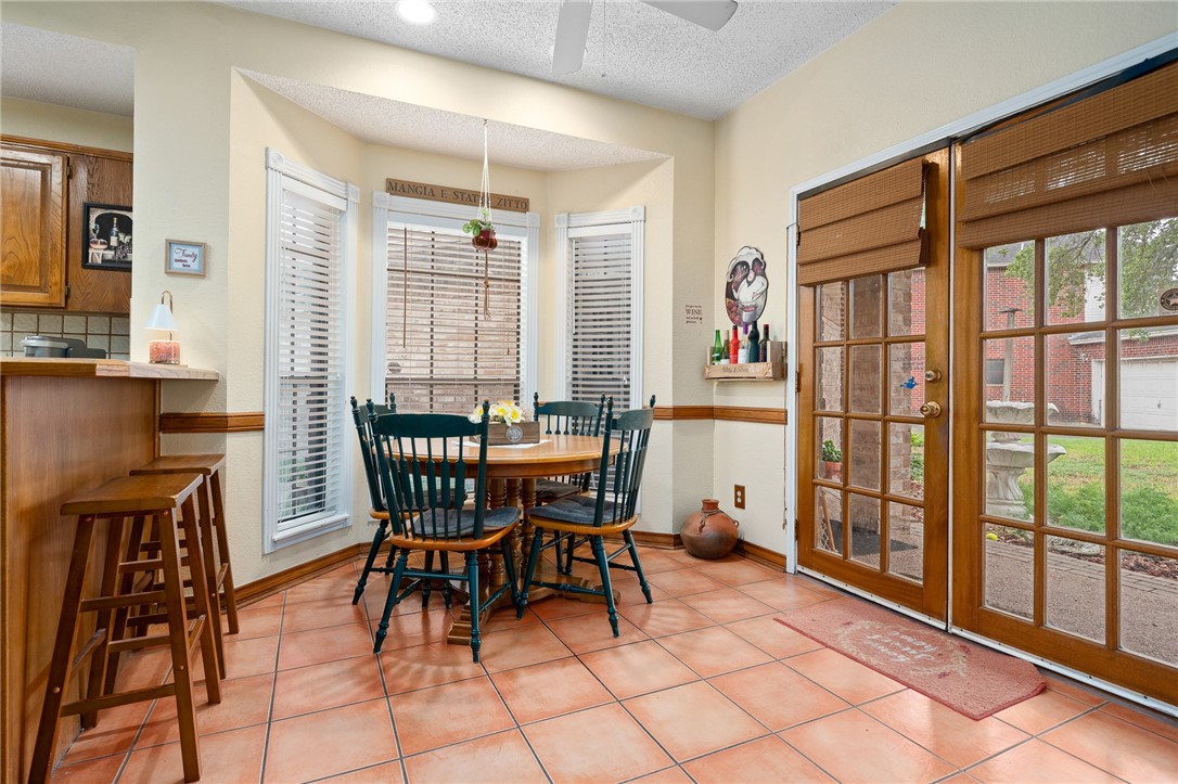 4510 Canyon Lake Circle Corpus Christi TX 78413