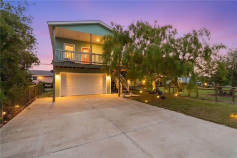 379-380 Royal Oak Rockport TX 78382