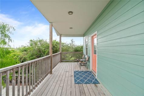 379-380 Royal Oak Rockport TX 78382