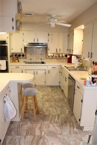 1716 Lawndale Drive Kingsville TX 78363