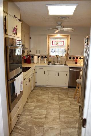 1716 Lawndale Drive Kingsville TX 78363