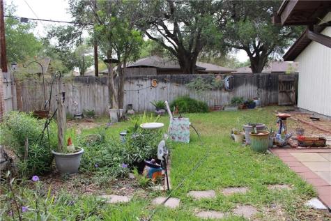 1716 Lawndale Drive Kingsville TX 78363