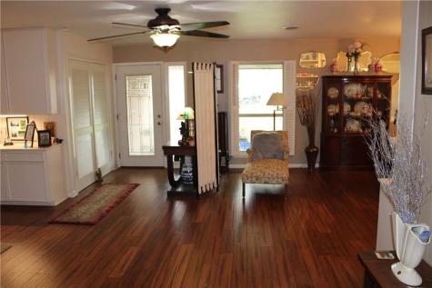 1716 Lawndale Drive Kingsville TX 78363