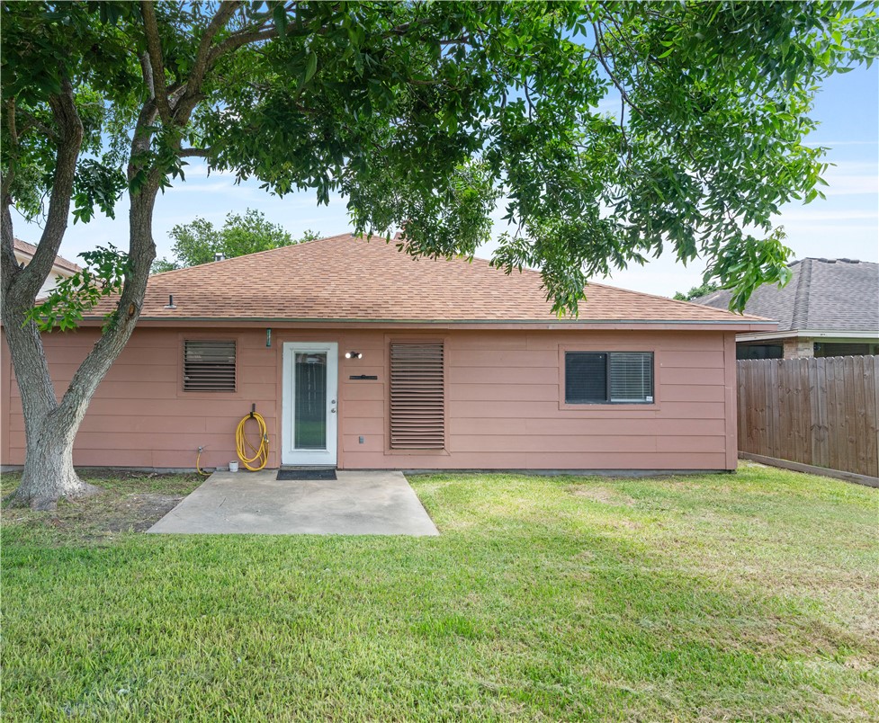7925 Rockcrest Drive Corpus Christi TX 78414