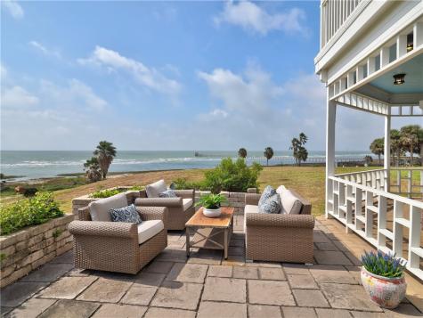 334 Pebble Beach Drive Portland TX 78374
