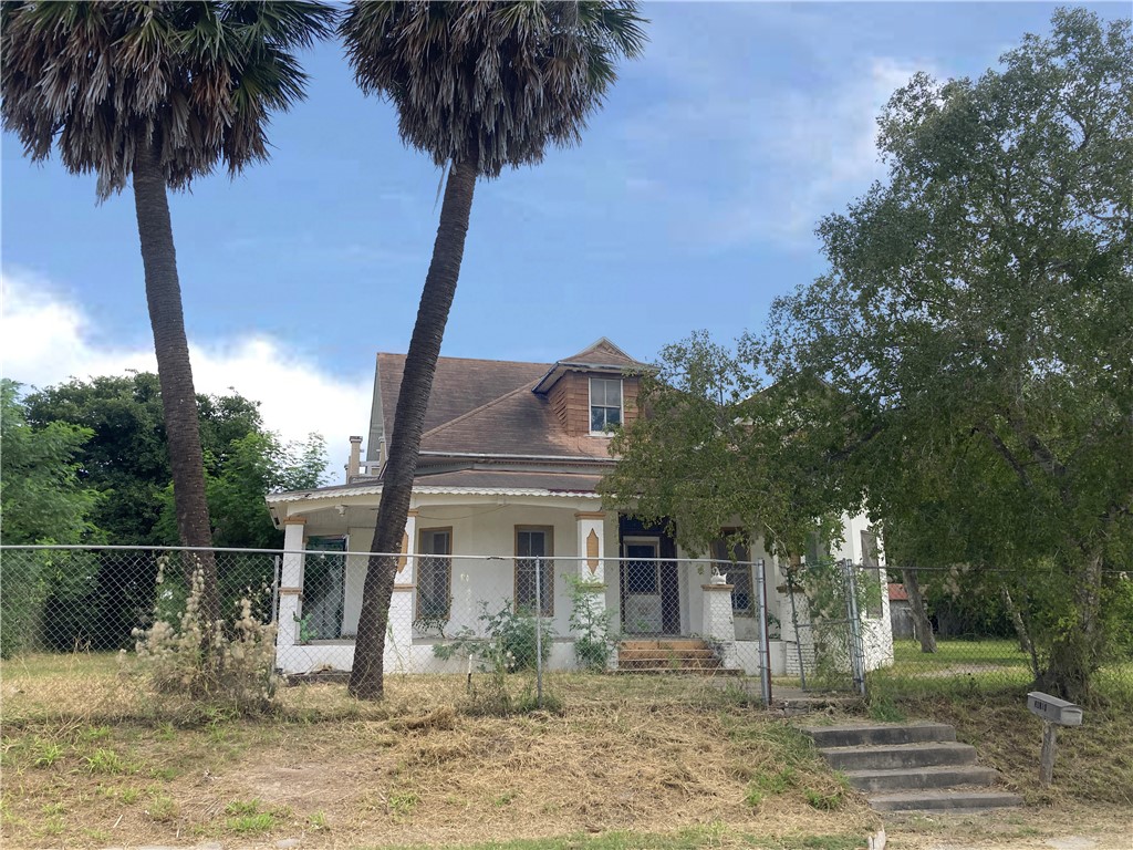 410 W Saint Joseph Avenue San Diego TX 78384