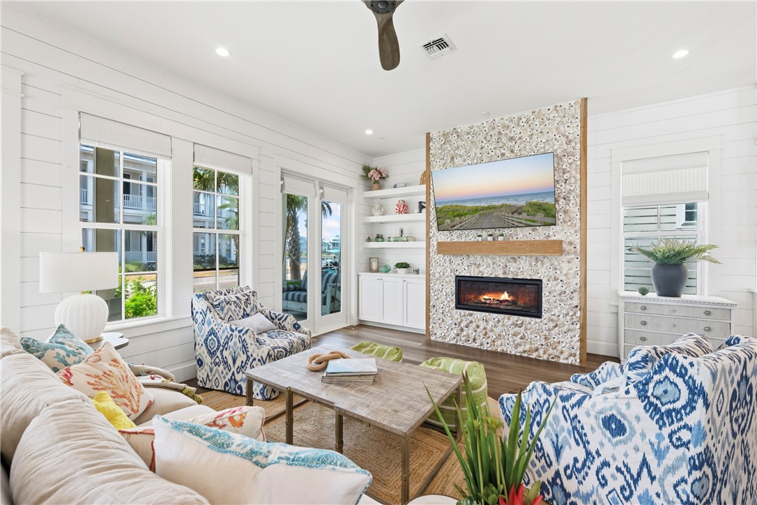 580 S Shore Drive Port Aransas TX 78373