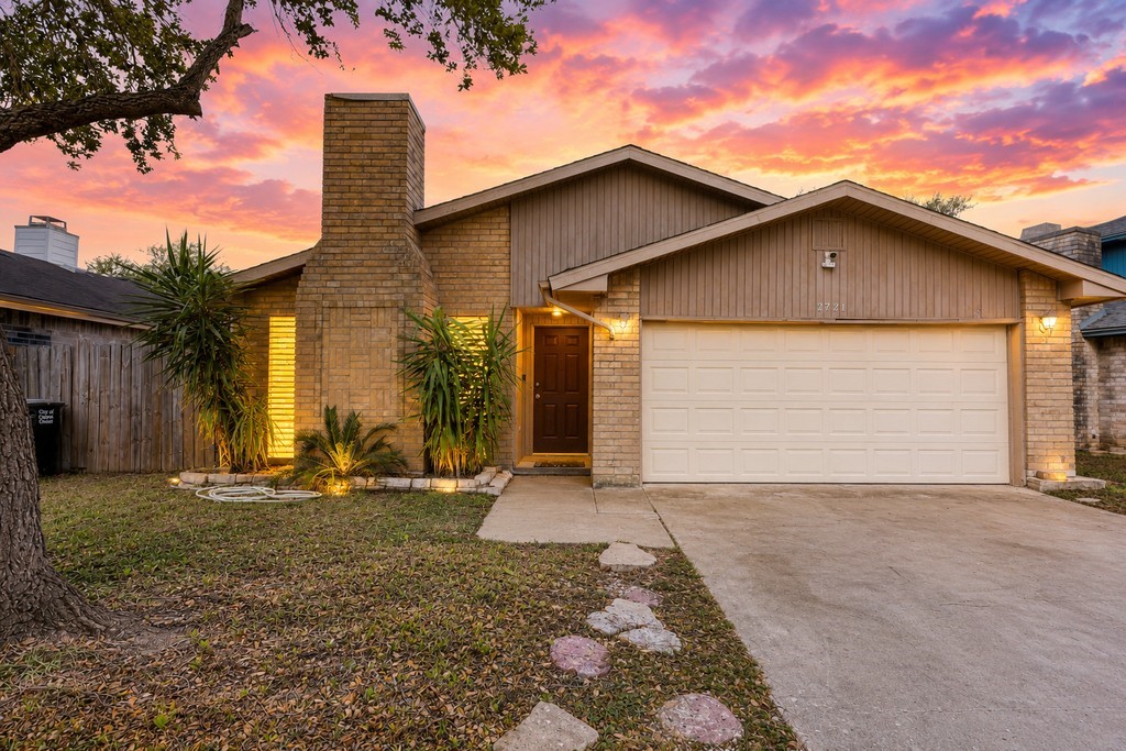 2721 Allencrest Drive Corpus Christi TX 78415