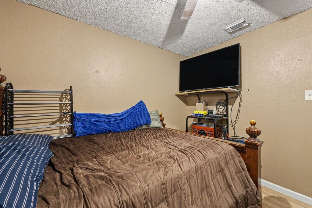 2721 Allencrest Drive Corpus Christi TX 78415