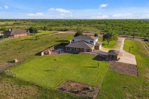 1414 Cr 3651 Sandia TX 78383