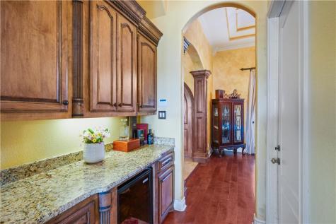 8401 Lago Vista Drive Corpus Christi TX 78414