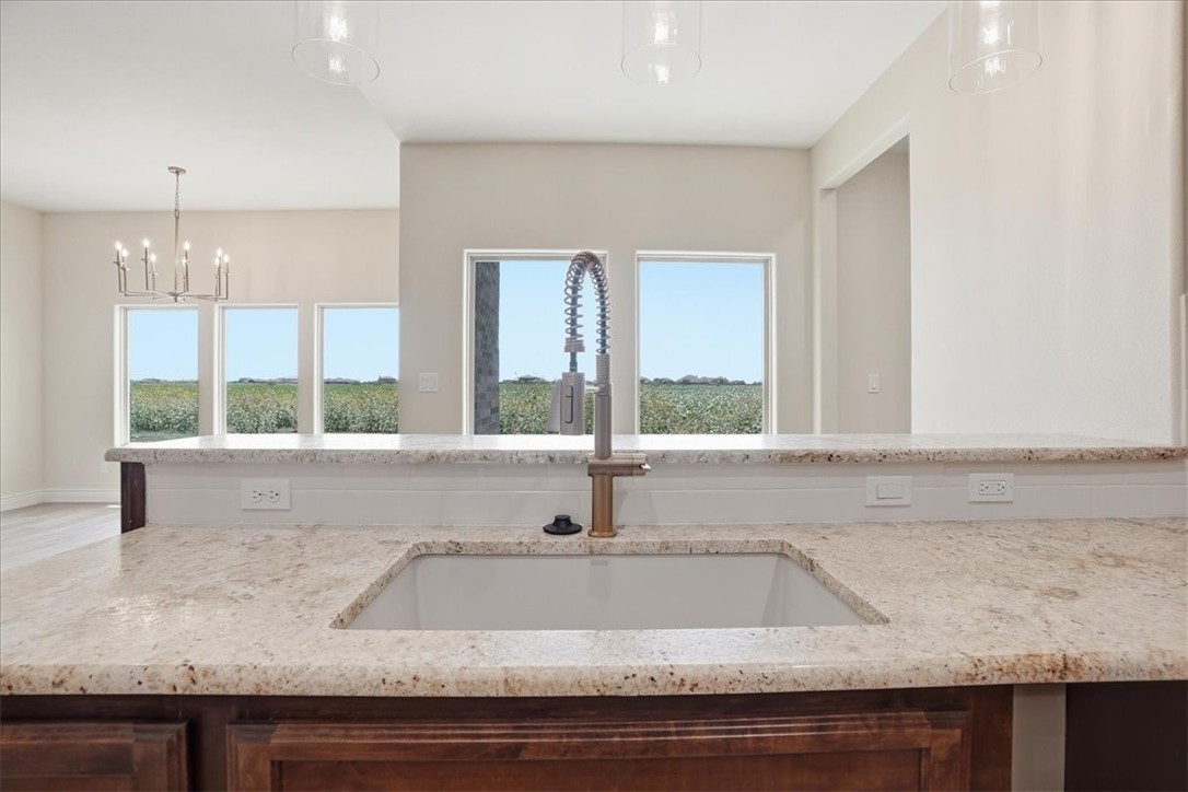 1525 Daenerys Corpus Christi TX 78415