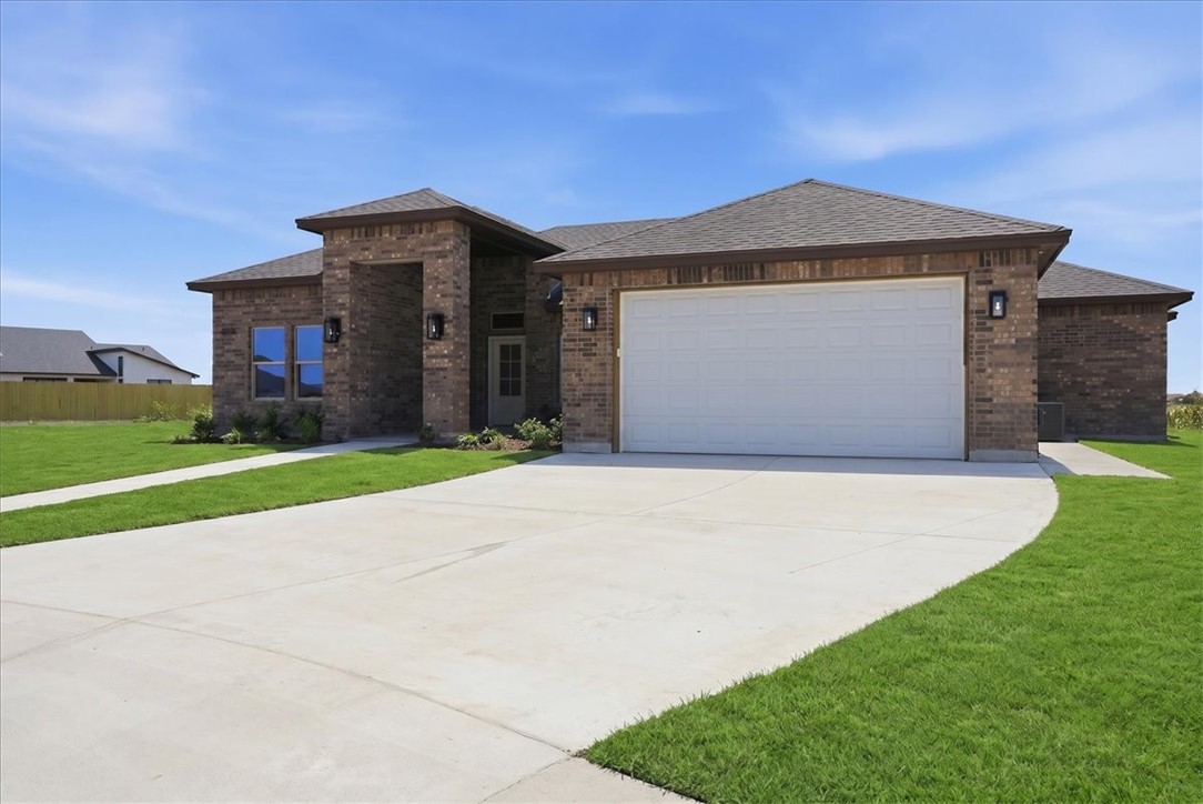 1525 Daenerys Corpus Christi TX 78415