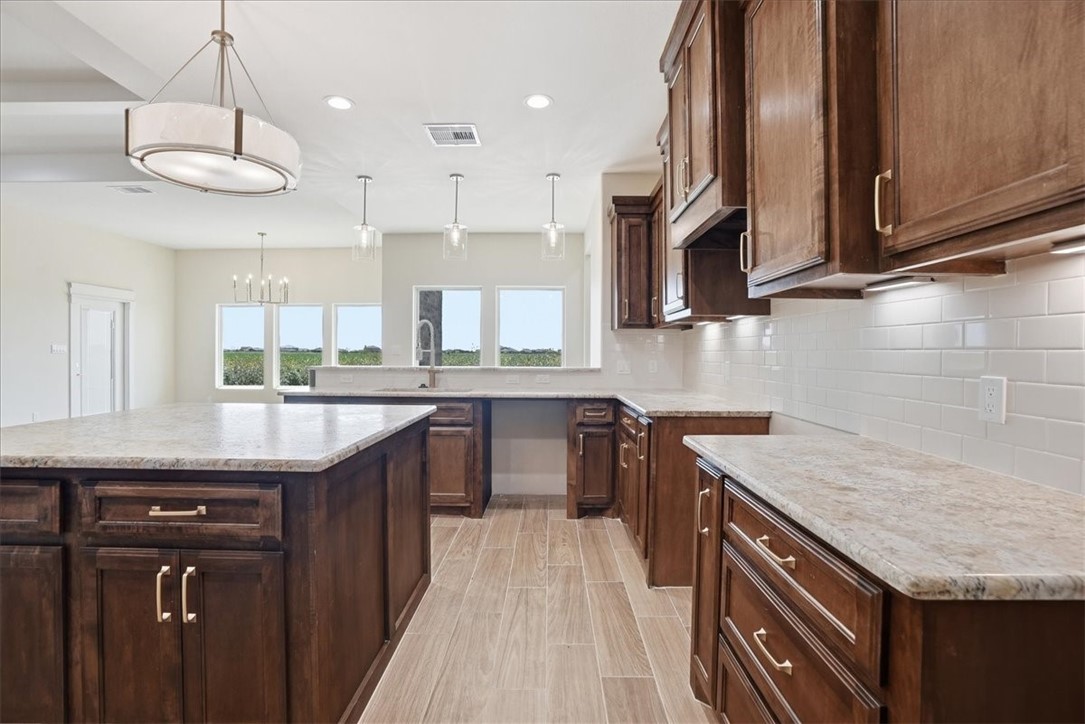 1525 Daenerys Corpus Christi TX 78415