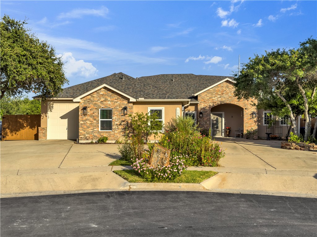 1821 Amos Court Corpus Christi TX 78418