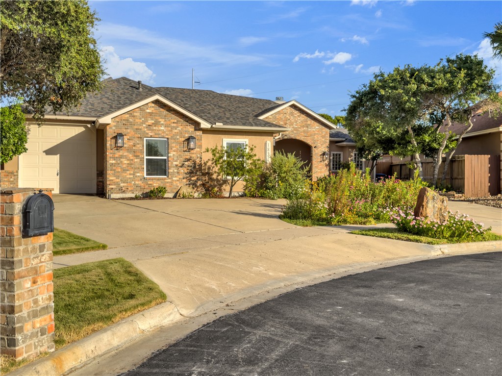 1821 Amos Court Corpus Christi TX 78418