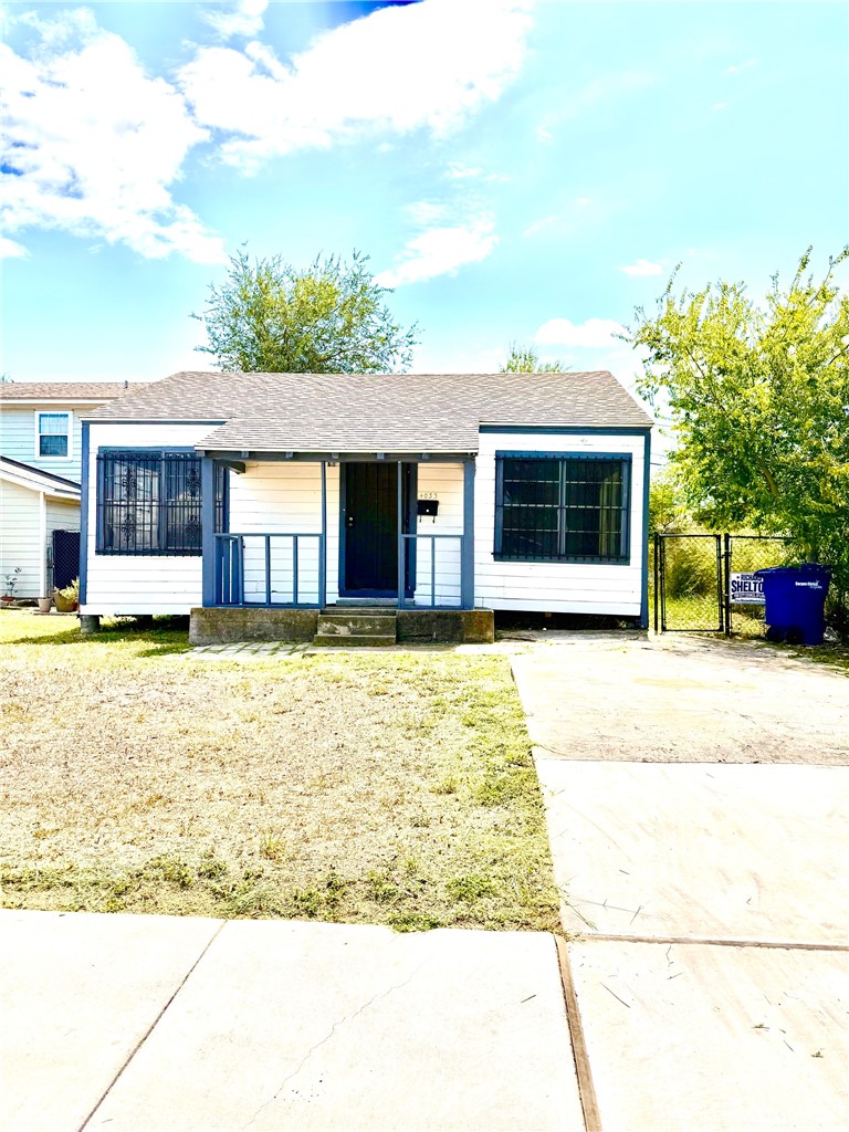 4033 Iturbide Street Corpus Christi TX 78405