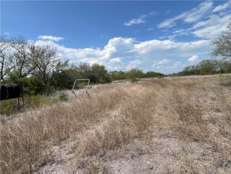 165 County Road 3061 Orange Grove TX 78372
