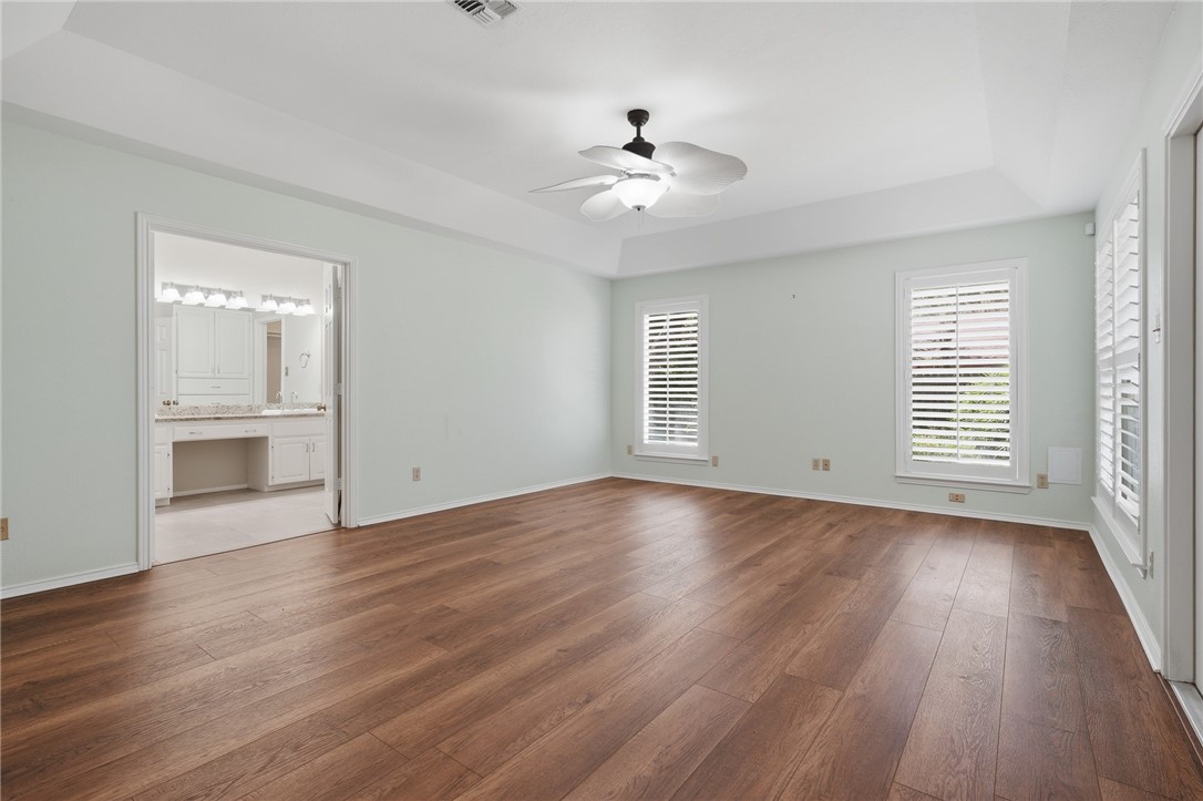 101 Peachtree Drive Rockport TX 78382