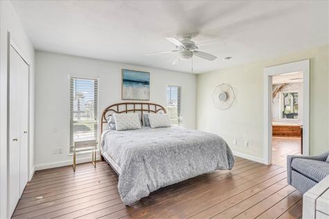 236 Dolphin Lane Port Aransas TX 78373
