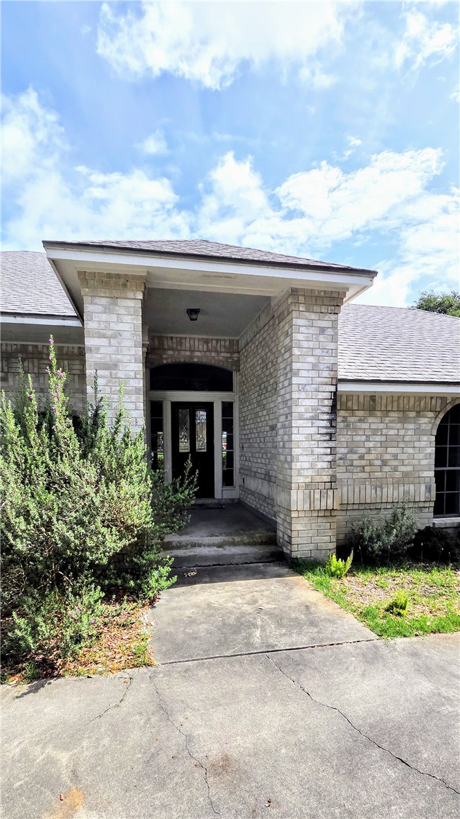 409 Champions Drive Rockport TX 78382